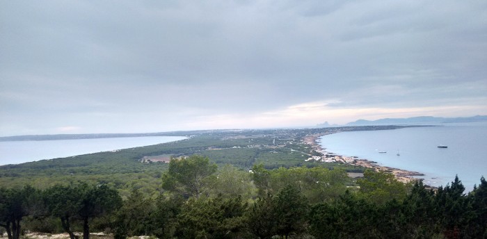 Vista desde el mirador en el kilómetro 14.3 de la carretera de La Mola